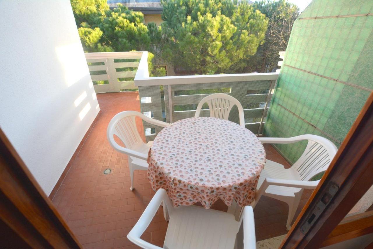 Lignano Nette Wohnung Naehe Am Meer Ліньяно-Сабб'ядоро Екстер'єр фото